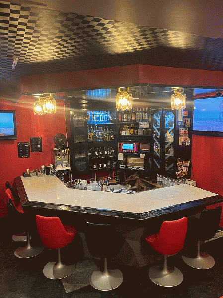 Na moon (ナ ムーン)